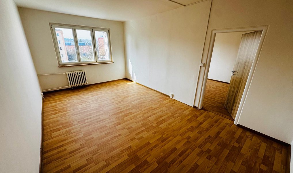 Pronájem bytu 2+1 55 m², Chodov – náhled fotky 2
