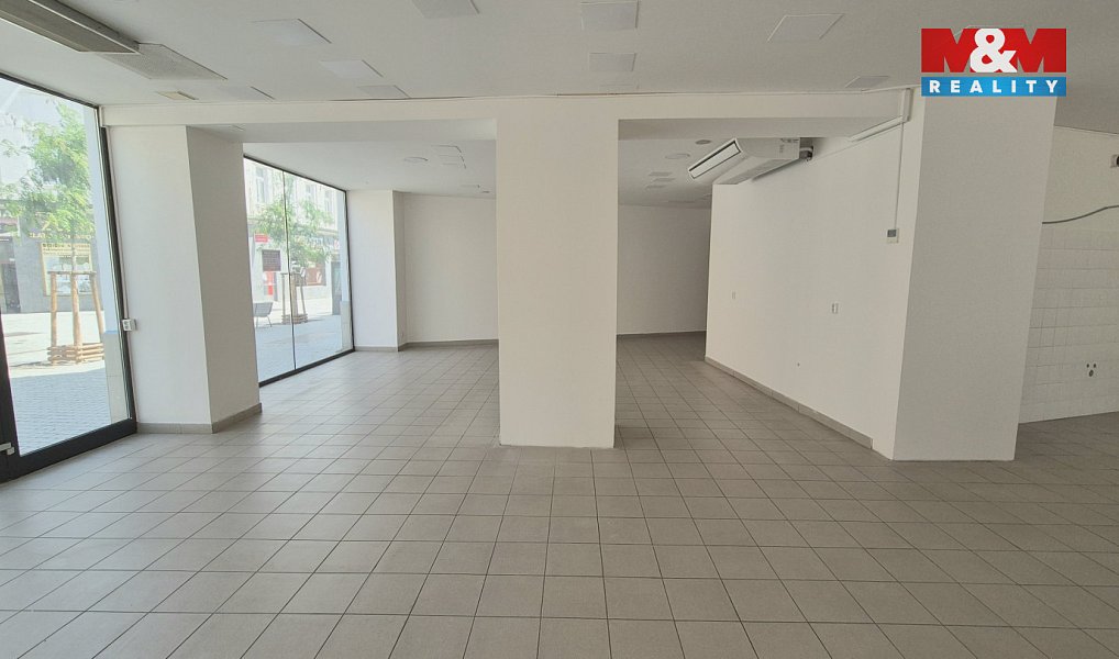 Pronájem obchodních prostor 121 m², Kladno – náhled fotky 4