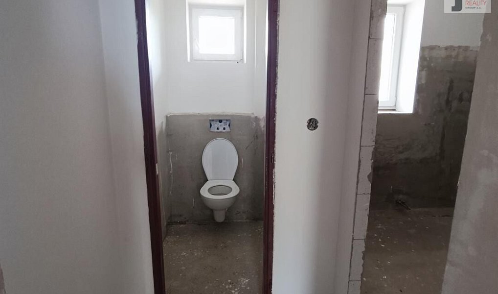 Prodej chaty/chalupy 540 m² s pozemkem 2 366 m², Týniště – náhled fotky 13