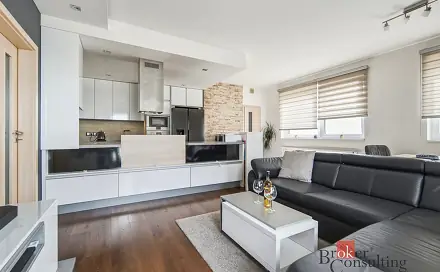 Pronájem bytu 3+kk 79 m², Kryšpínova, Praha 10 - Dolní Měcholupy