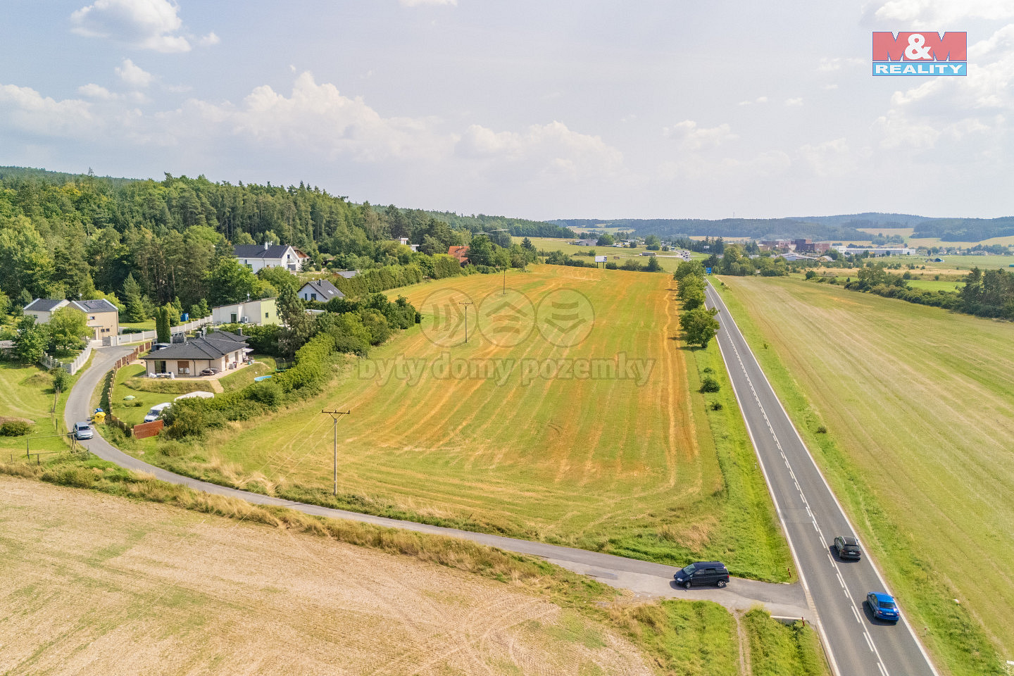 Prodej pole 8 729 m²