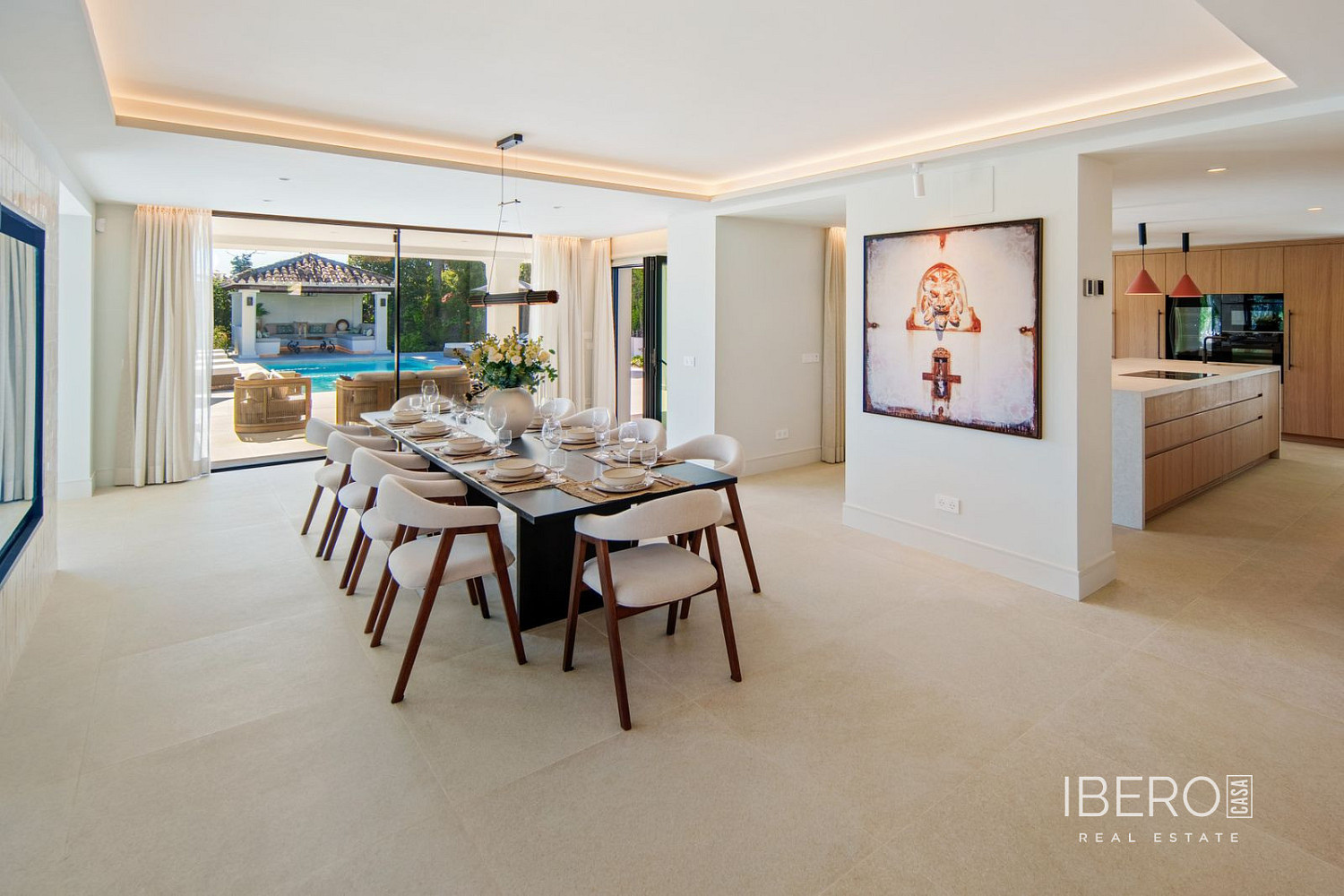 Prodej domu 455 m² s pozemkem 1 125 m² - Más