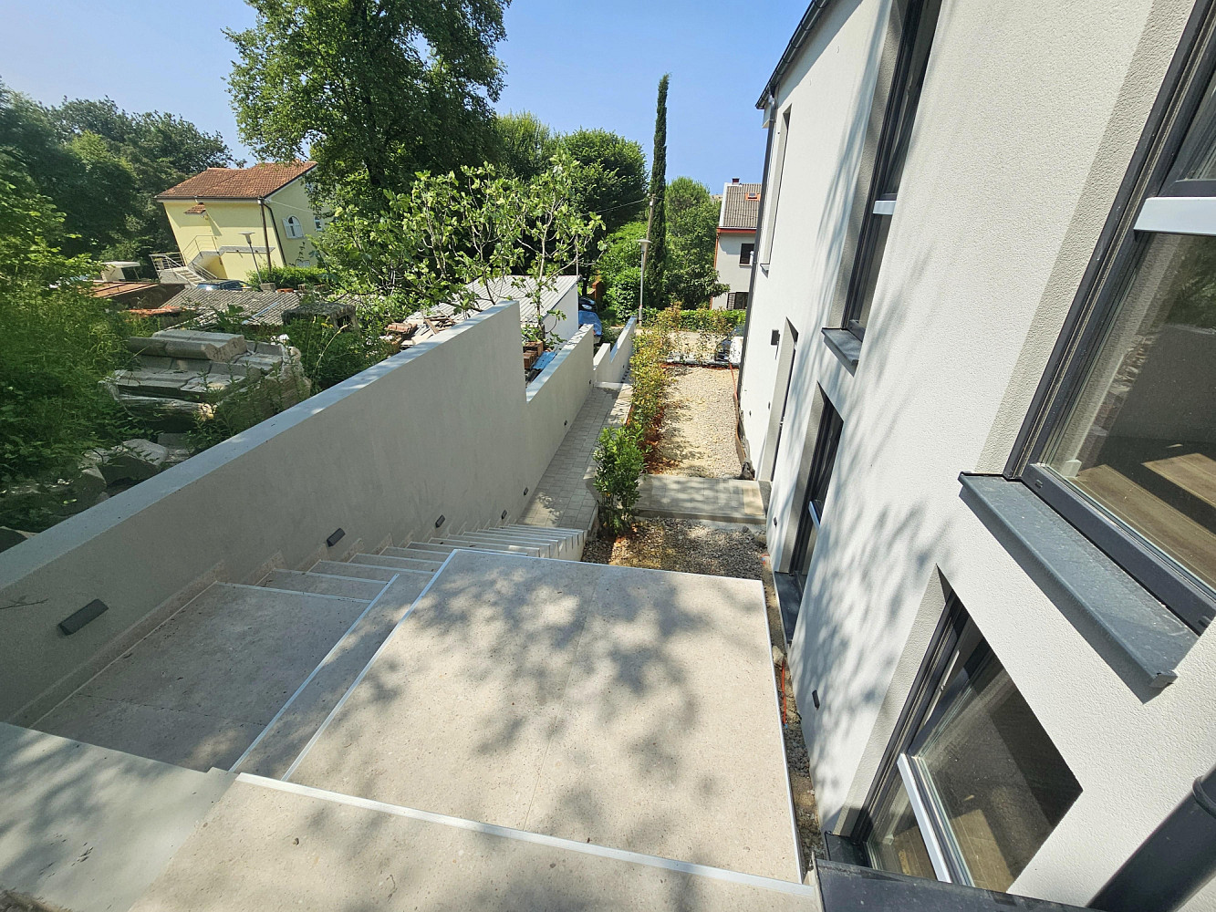 Prodej bytu 3+kk 67 m² — photo 3