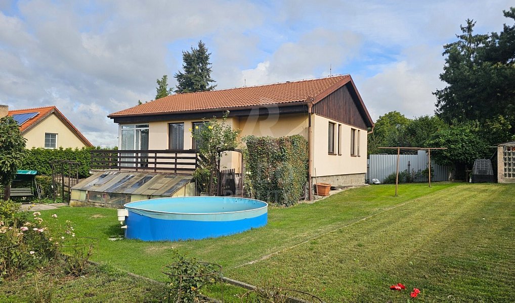 Prodej domu 82 m² s pozemkem 709 m², Hradešín – fotka 1 z 20