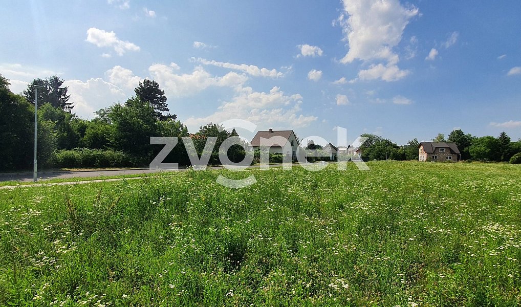 Prodej stavebního pozemku 1 070 m², Hulín – náhled fotky 5