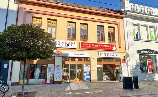 Pronájem obchodních prostor 550 m², třída Míru, Pardubice - Zelené Předměstí