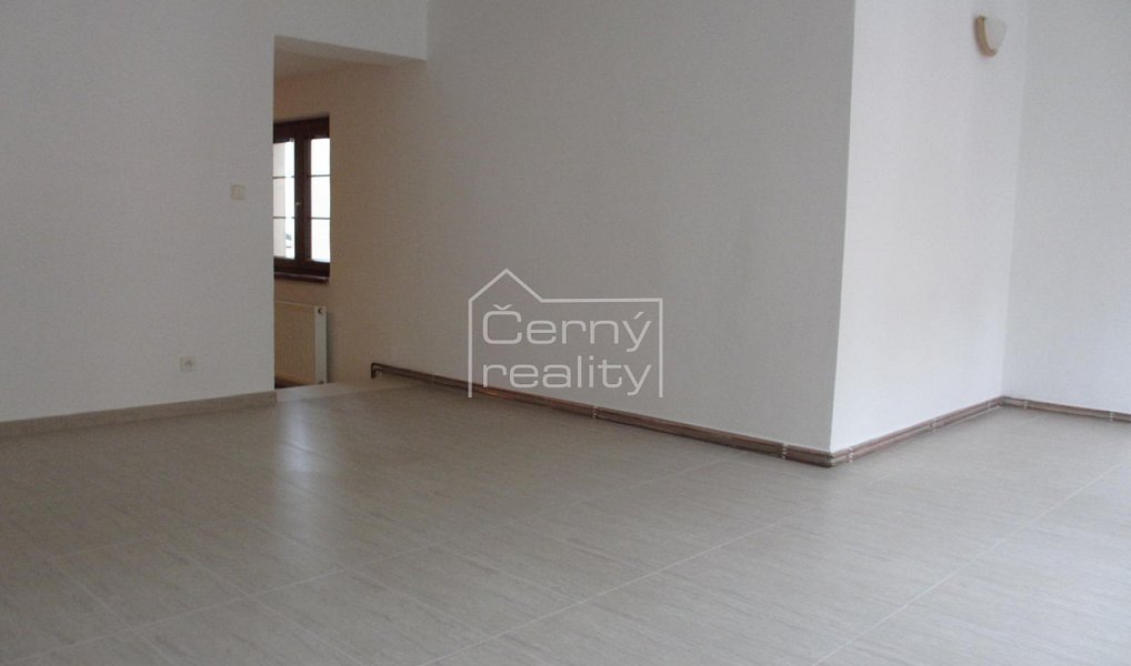Prodej nájemního domu, činžáku 350 m², Chrudim – náhled fotky 6
