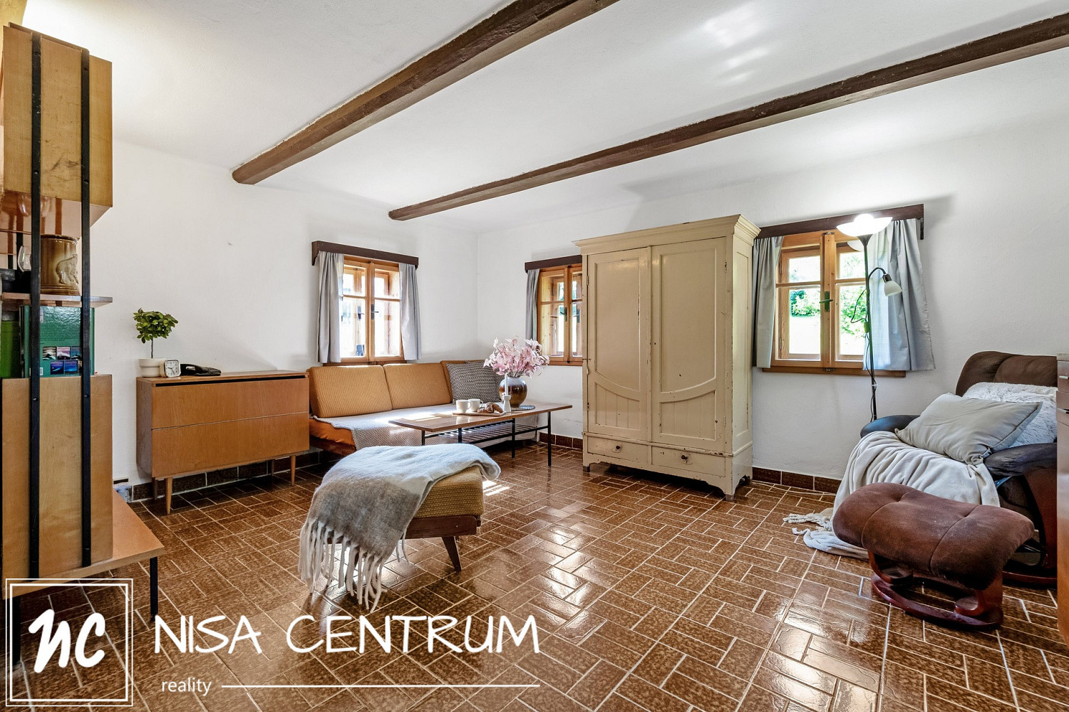 Prodej domu 220 m² s pozemkem 3 552 m² — photo 4