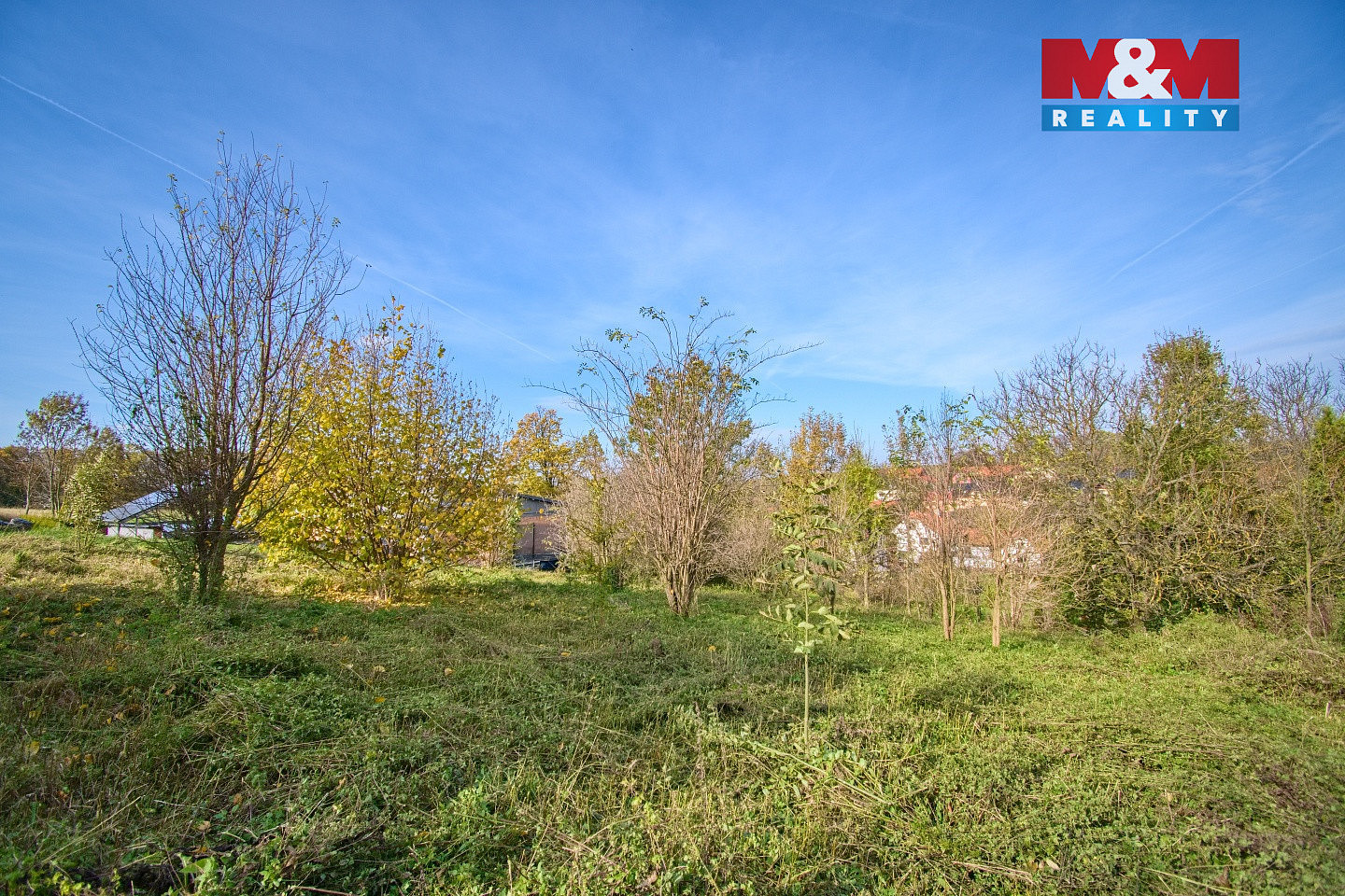 Prodej stavebního pozemku 1 370 m² – další
