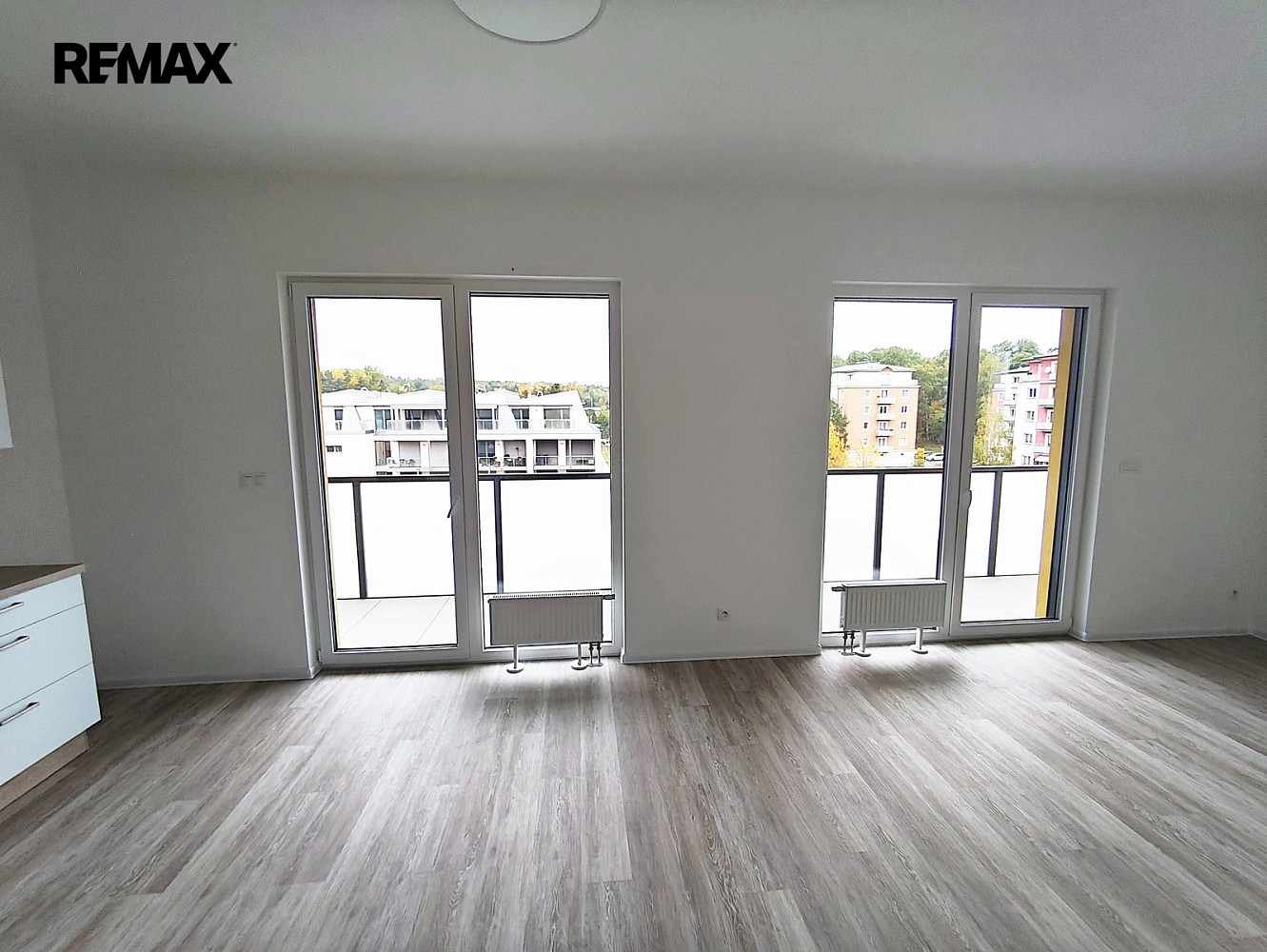 Pronájem bytu 3+kk 104 m² – fotografie 3