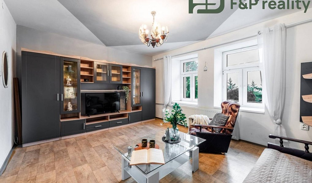 Prodej domu 100 m² s pozemkem 1 266 m², Hradčany – náhled fotky 6