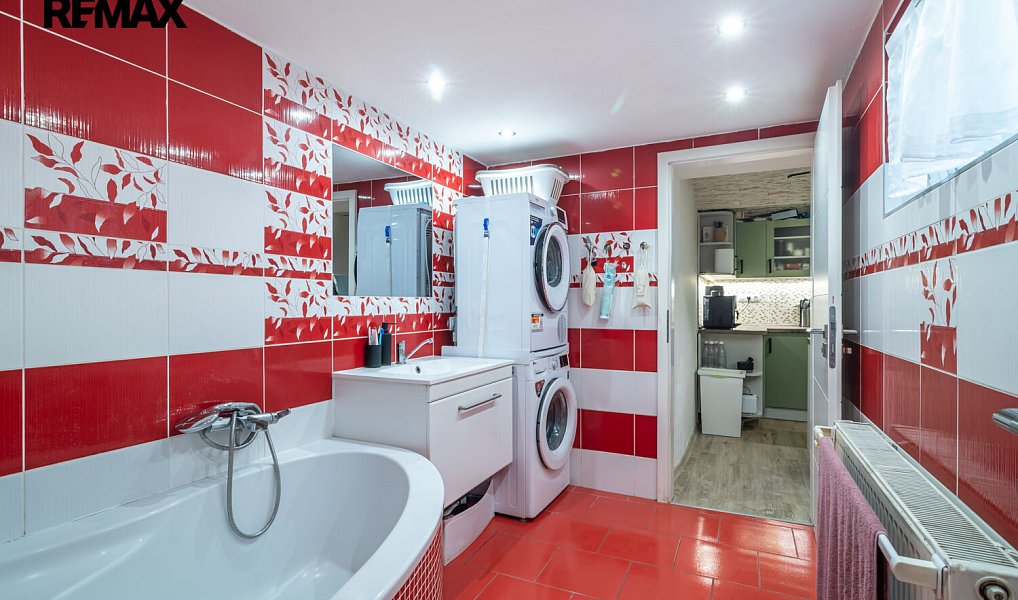 Prodej domu 172 m² s pozemkem 407 m², Podlešín – náhled fotky 32