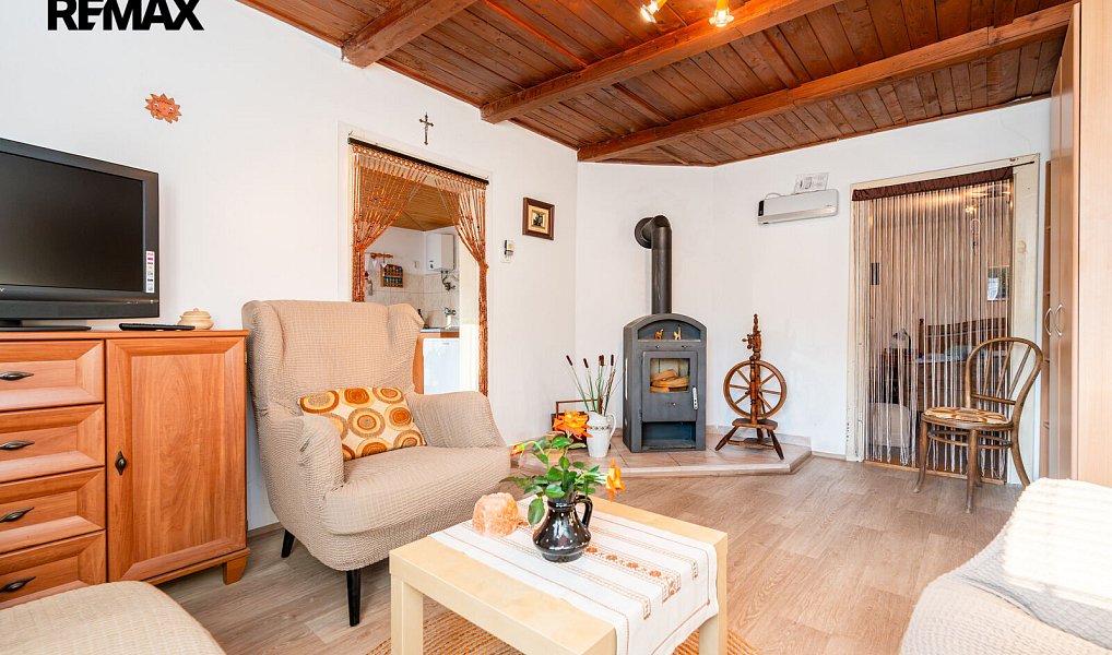 Prodej chaty/chalupy 65 m² s pozemkem 746 m², Káraný – náhled fotky 7