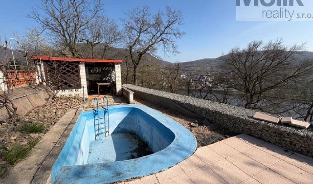 Prodej chaty/chalupy 777 m² s pozemkem 733 m², Dolní Zálezly – náhled fotky 23