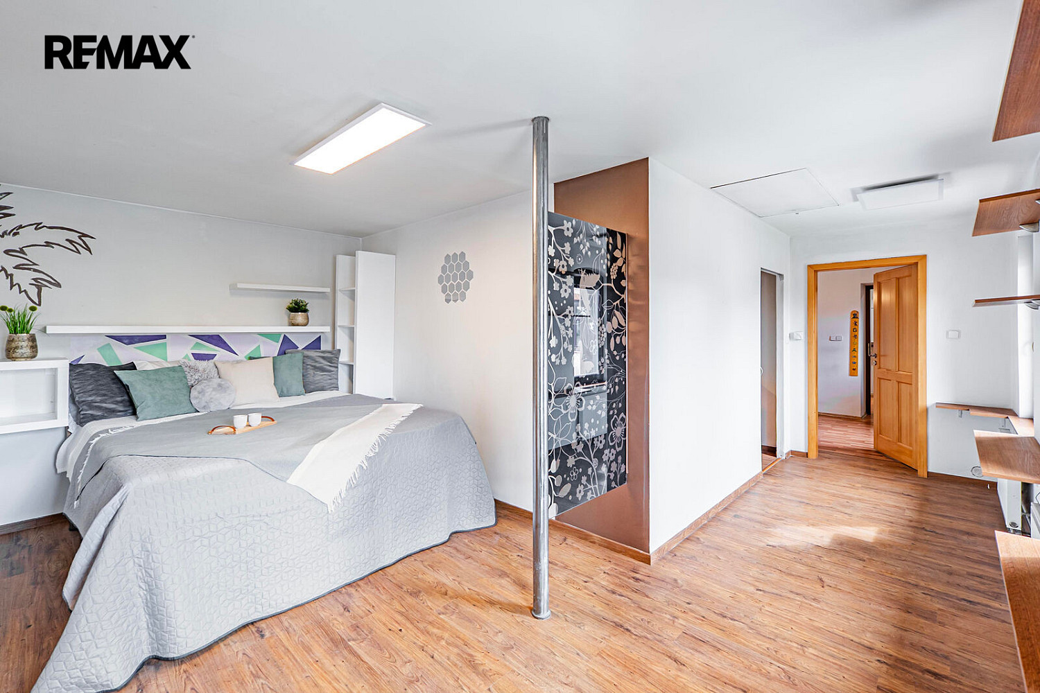 Prodej domu 300 m² s pozemkem 538 m² – fotografie 2