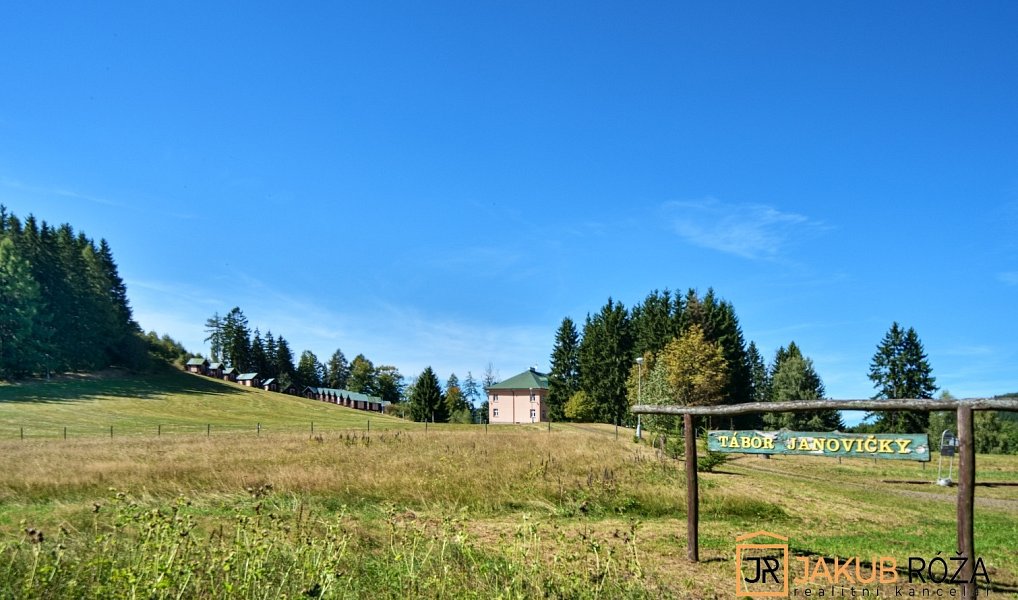 Prodej ubytovacího objektu 1 333 m², Heřmánkovice – náhled fotky 11