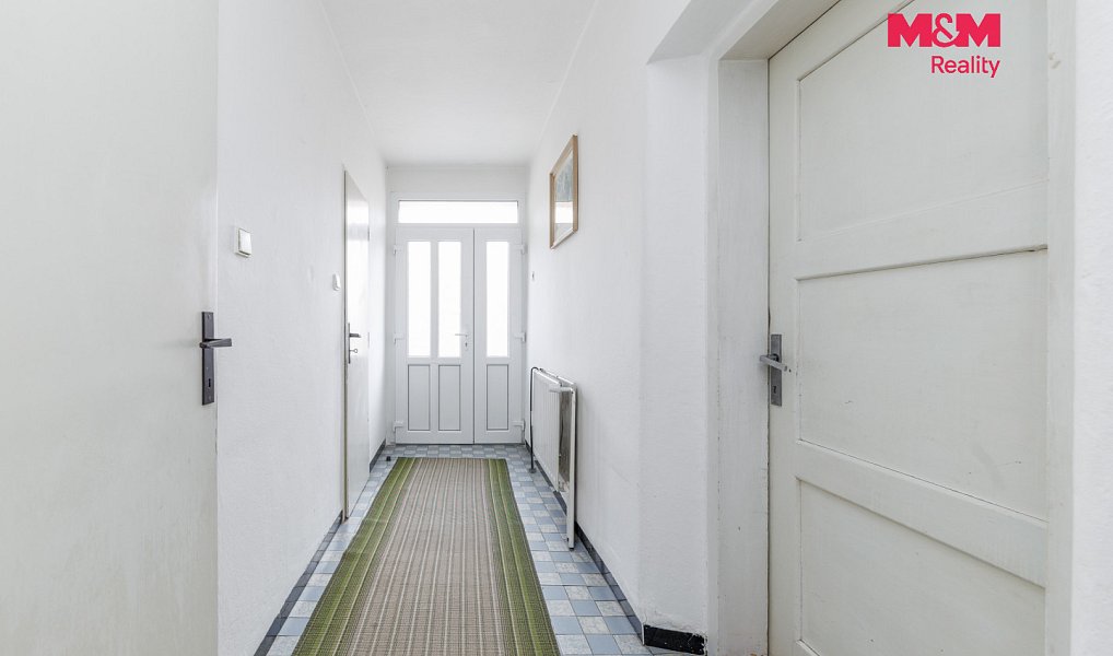 Prodej domu 120 m² s pozemkem 2 344 m², Lažany – náhled fotky 16