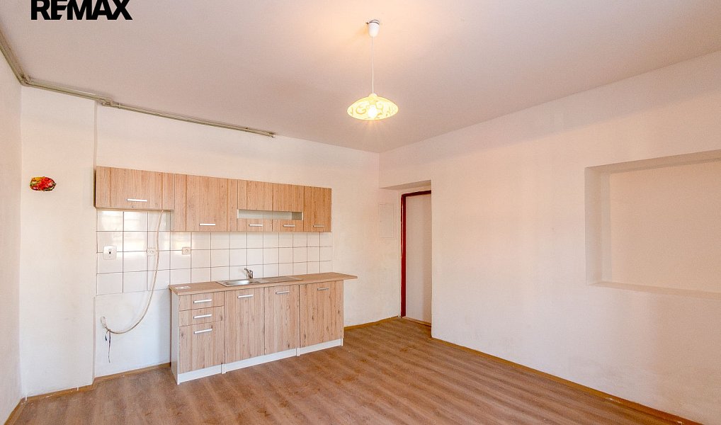 Pronájem obchodních prostor 356 m², Hronov – náhled fotky 17