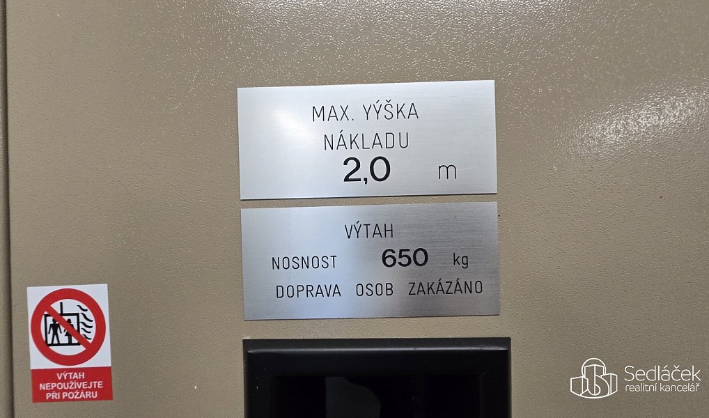 Pronájem výrobních prostor 876 m², Sokolov – náhled fotky 14