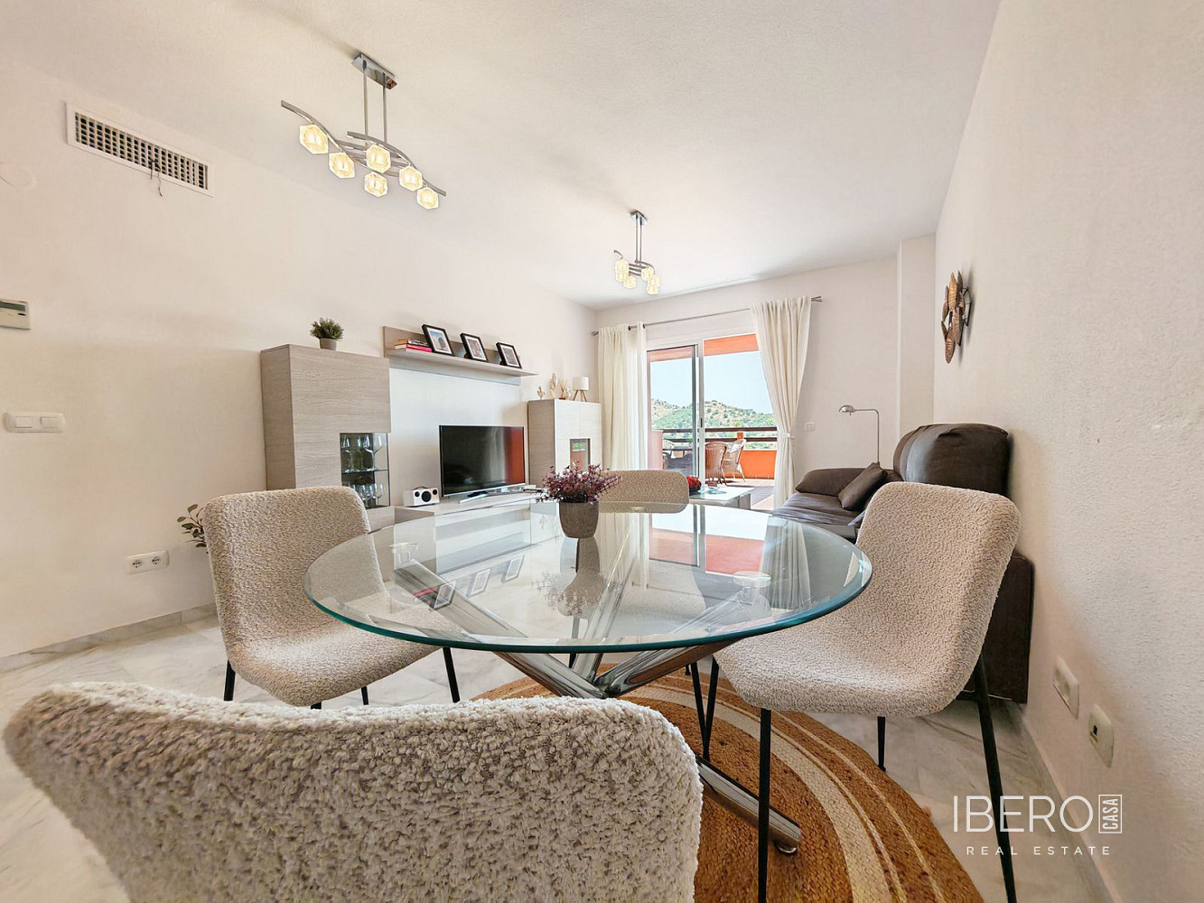 Piso 3+kk – Marbella, Urbanización Marbesa - Vista 4