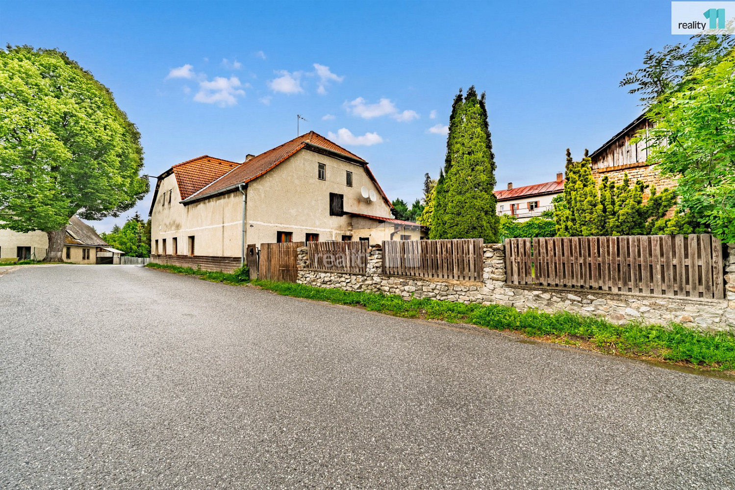 Prodej domu 95 m² s pozemkem 846 m² — photo 2