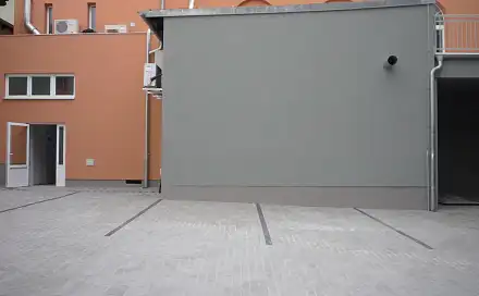 Parkovací stání v centru Pardubic, Jindřišská, Pardubice - Zelené Předměstí