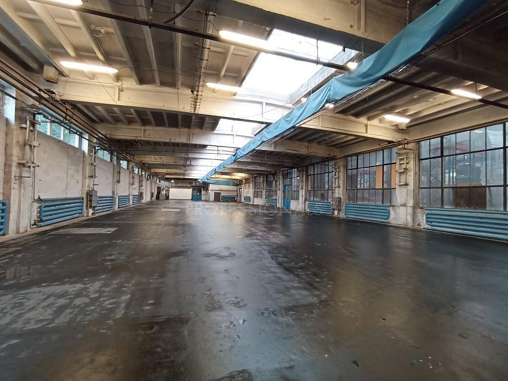 Pronájem skladovacích prostor 1 035 m² – fotografie 3