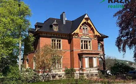 Prodej domu 777 m² s pozemkem 1 602 m², Hauptstrasse, Neugersdorf, Německo