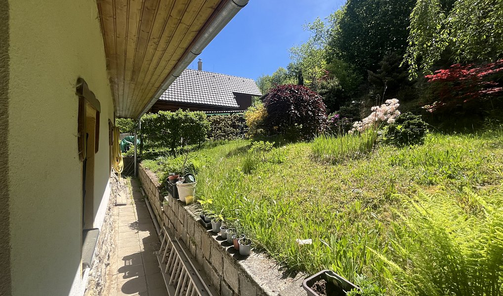 Prodej chalupy 200 m², Bousín – náhled fotky 48