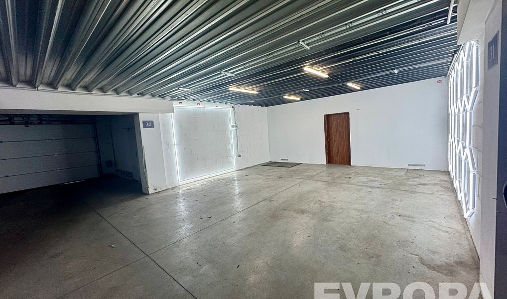 Pronájem komerčního objektu (jiného typu) 58 m², Plzeň – náhled fotky 3