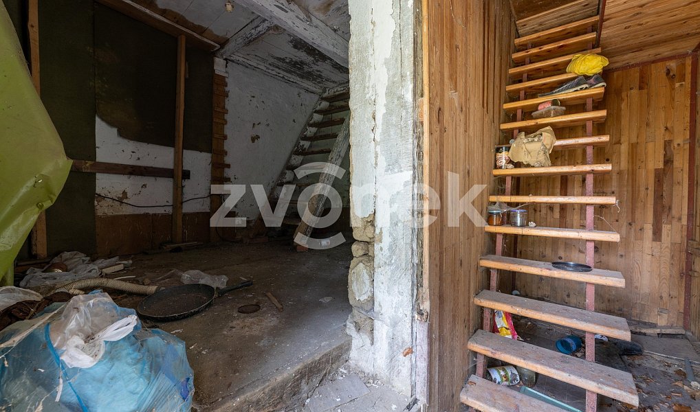 Prodej domu 210 m² s pozemkem 3 984 m², Březnice – náhled fotky 11