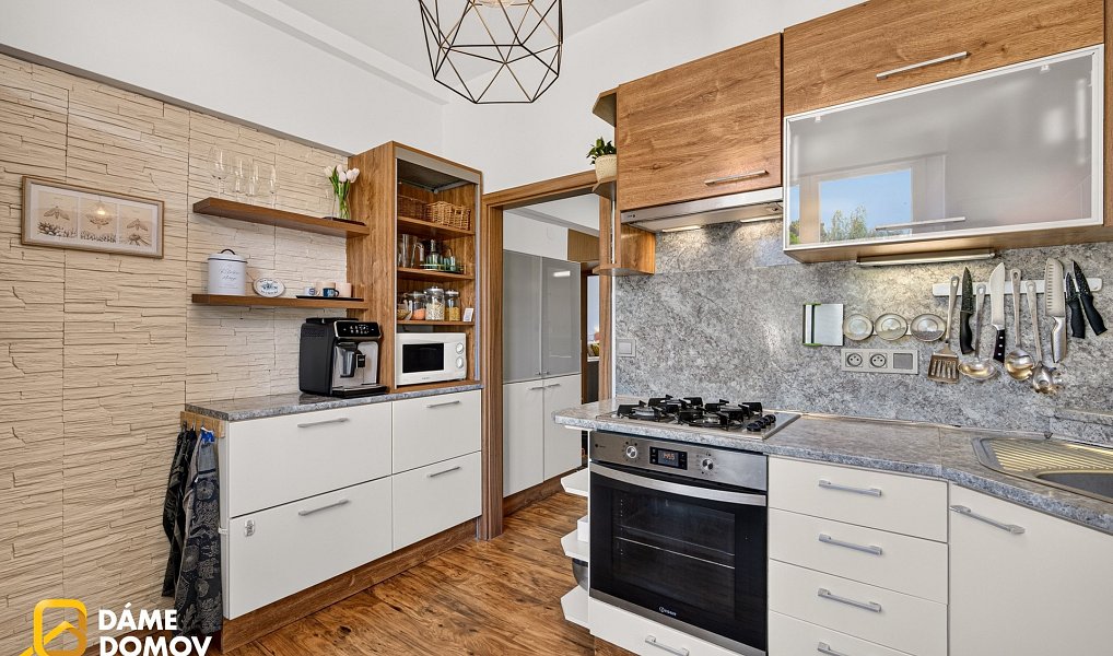 Prodej bytu 3+1 82 m², Zlín – náhled fotky 13