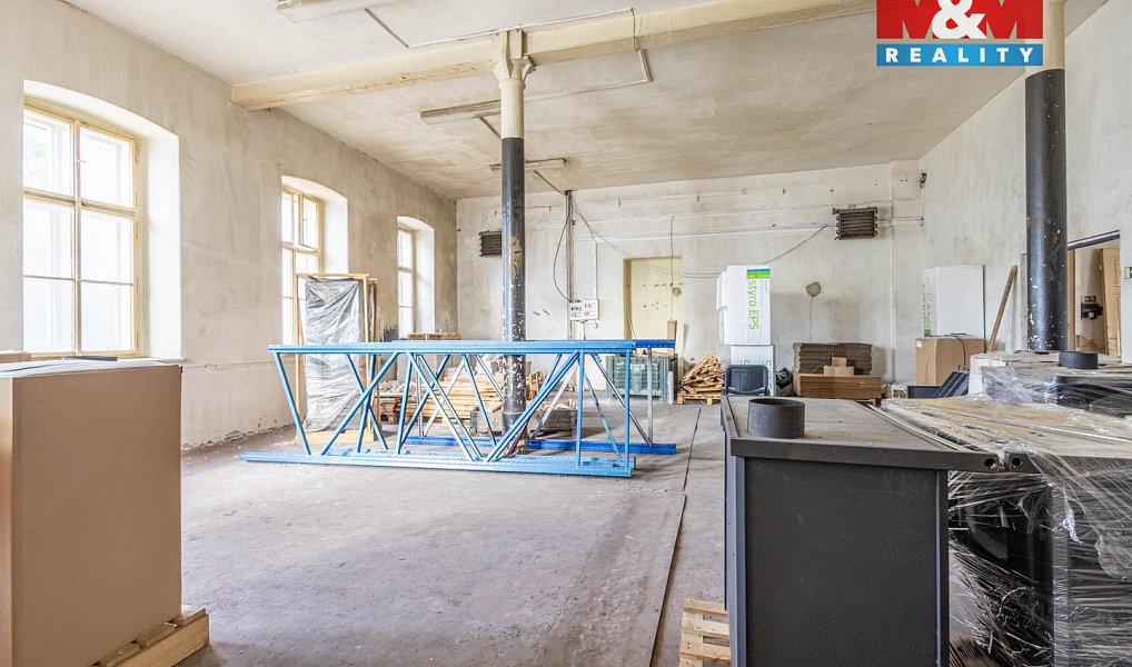 Pronájem výrobních prostor 800 m², Krásná Lípa – náhled fotky 3