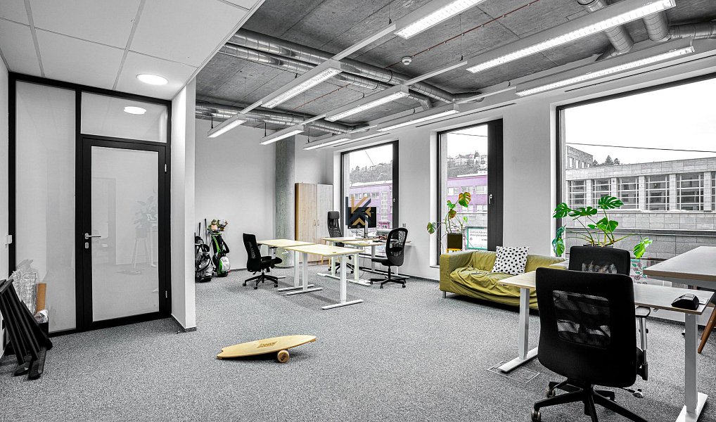 Pronájem kanceláře 539 m², Praha – náhled fotky 4