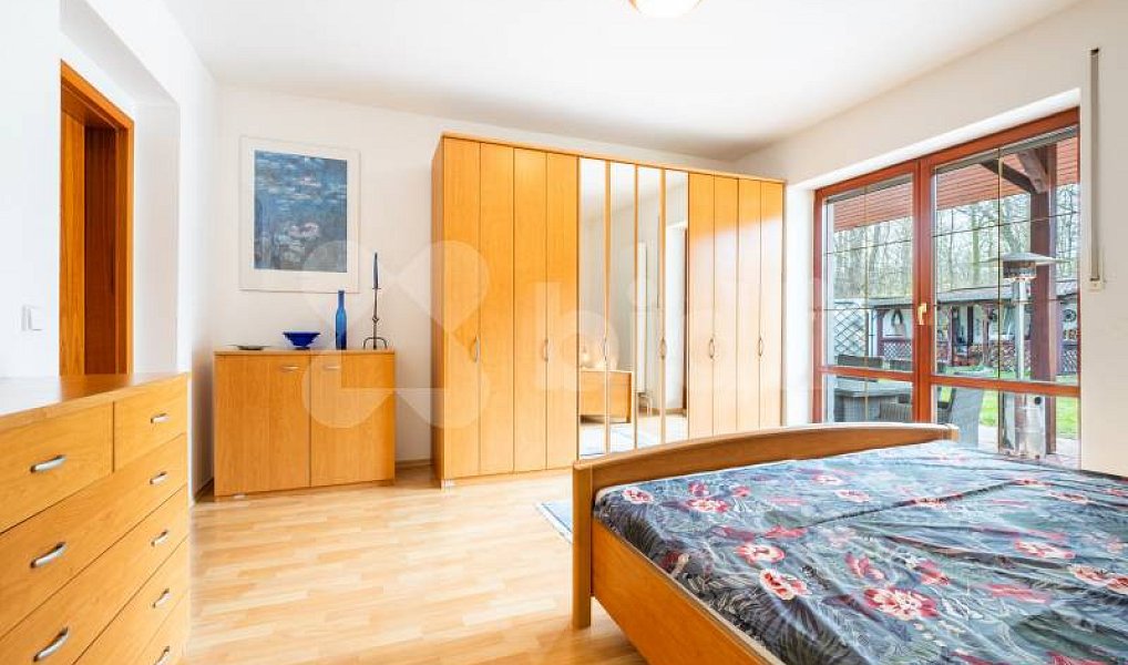 Prodej domu 220 m² s pozemkem 1 824 m², Roudnice nad Labem – náhled fotky 14
