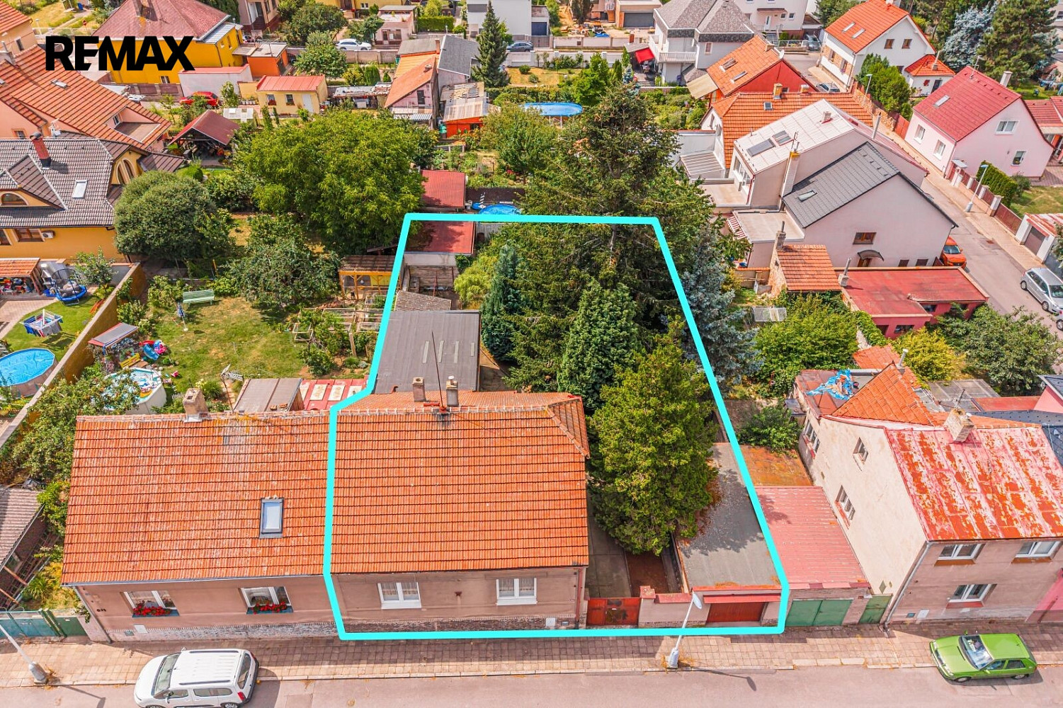 Rodinný dům 5+1 s garáží a zahradou, 195 m², Kladno Rozdělov