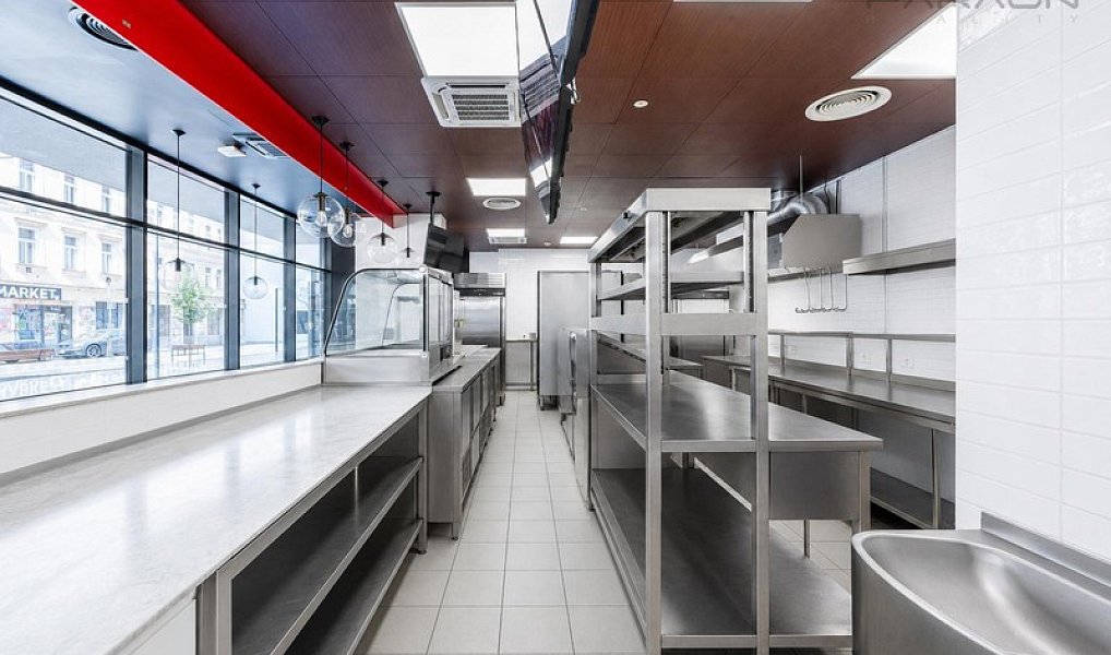 Prodej obchodních prostor 303 m², Praha – náhled fotky 11