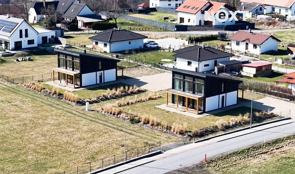 Prodej stavebního pozemku 1 053 m², Poběžovice u Holic – náhled fotky 5