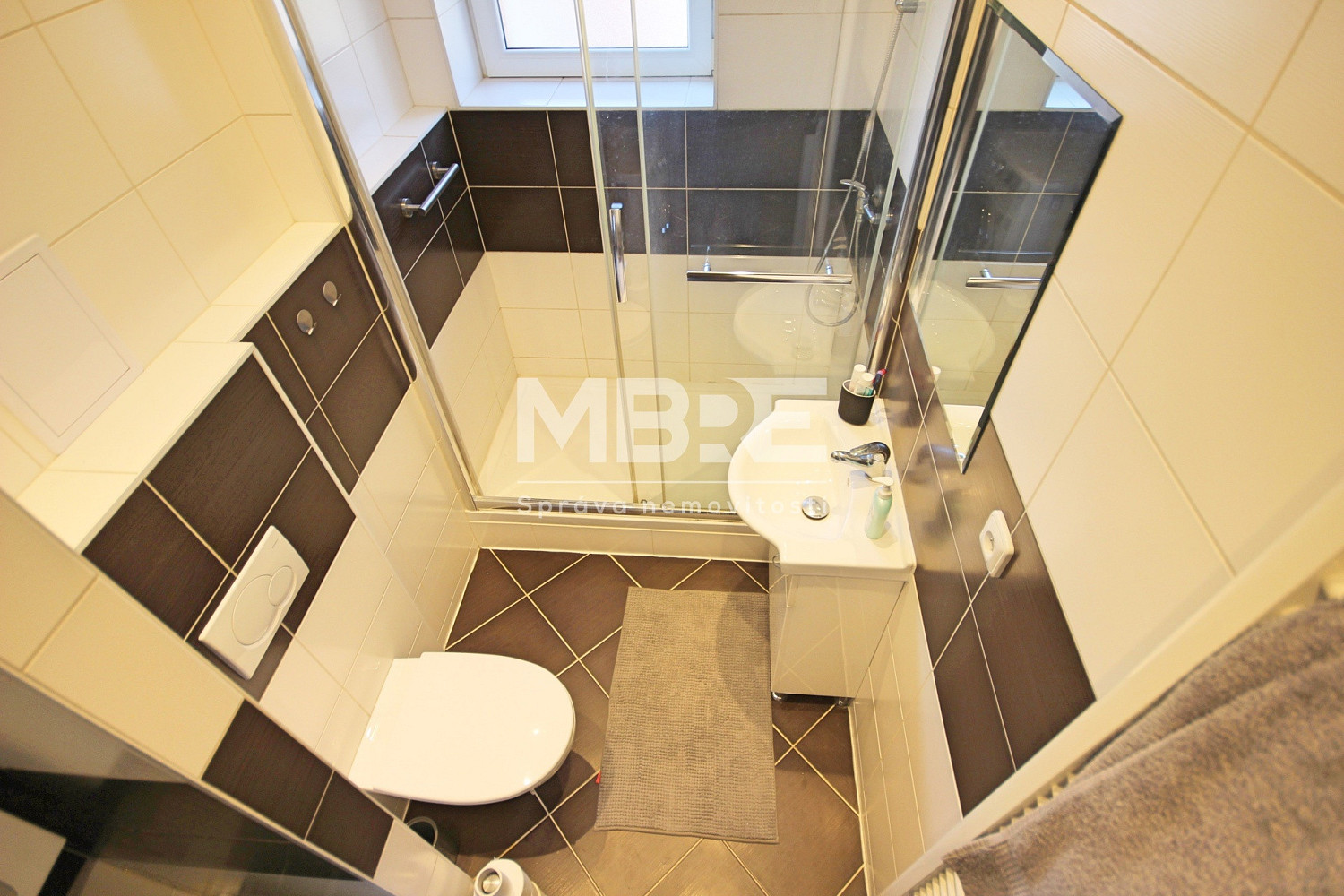 Prodej bytu 2+1 56 m² — photo 3