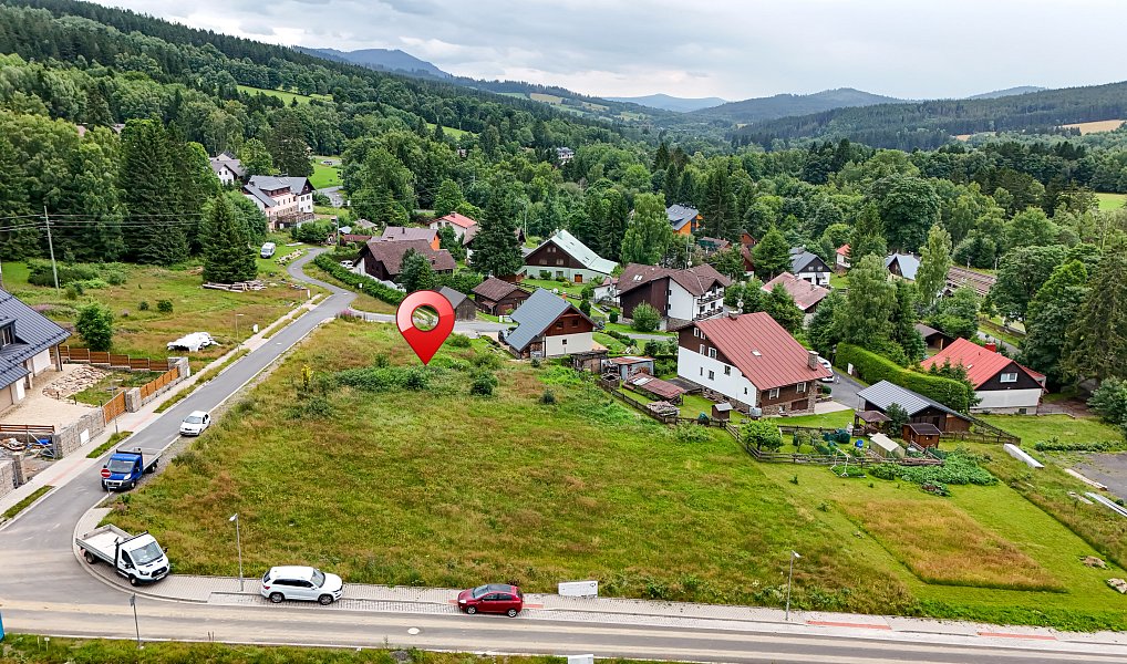 Prodej stavebního pozemku 1 438 m², Železná Ruda – náhled fotky 7