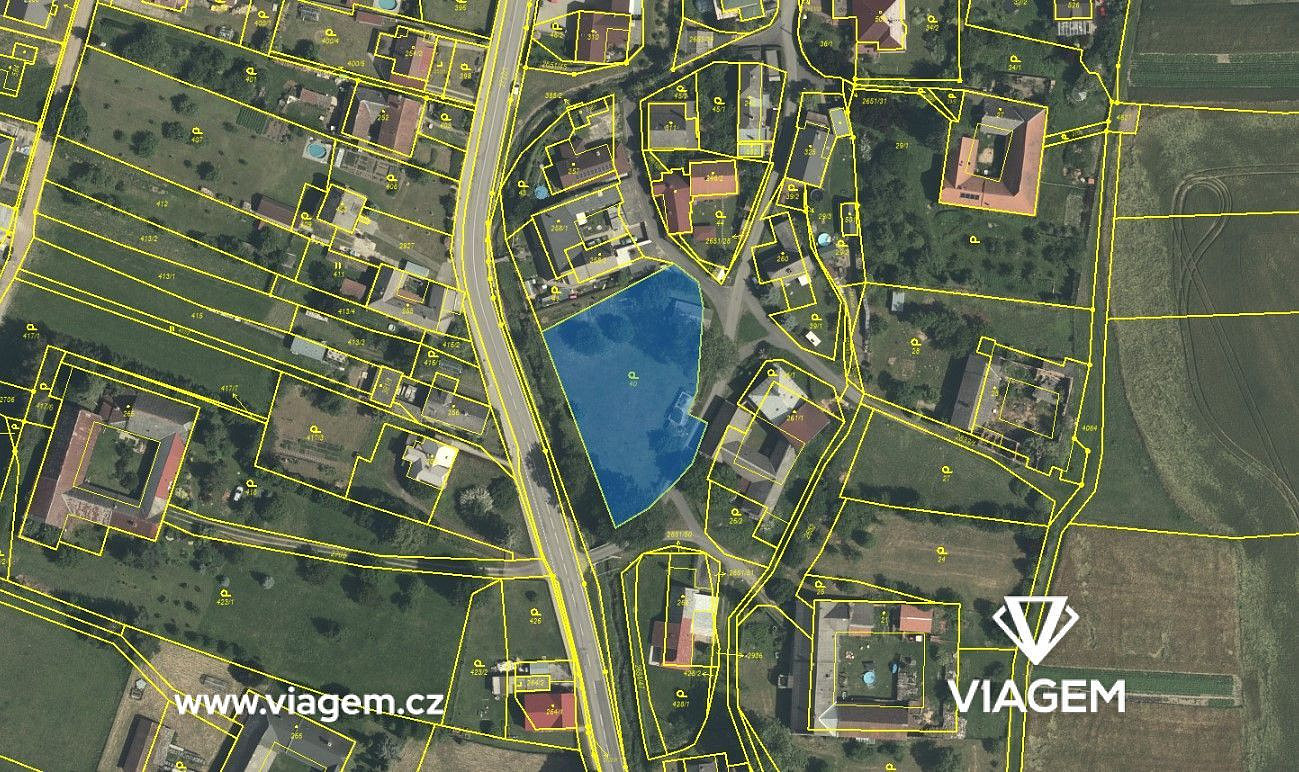 Prodej stavebního pozemku 2 174 m²