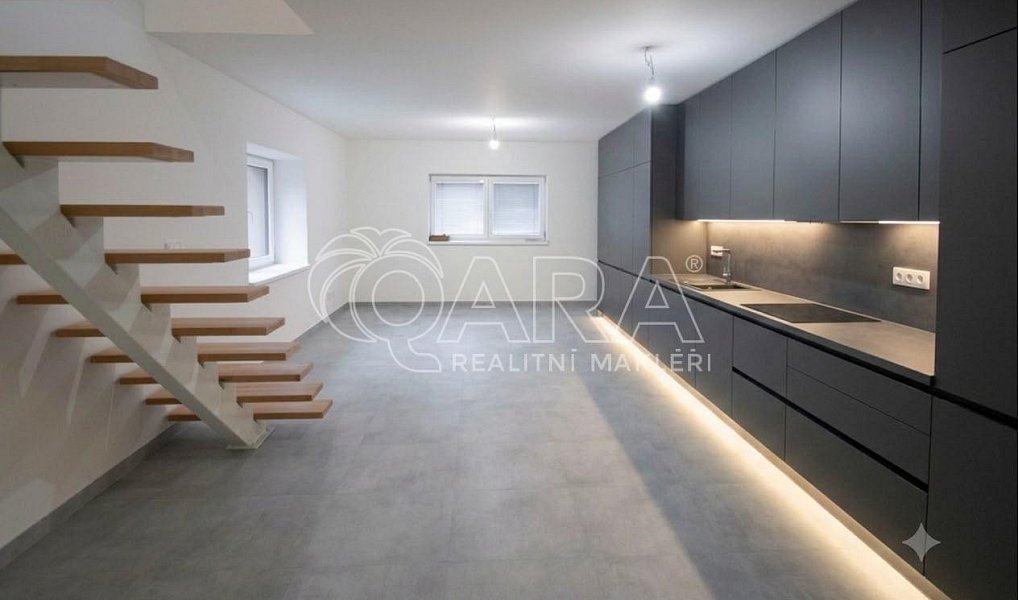 Prodej domu 143 m² s pozemkem 186 m², Neratovice – náhled fotky 4