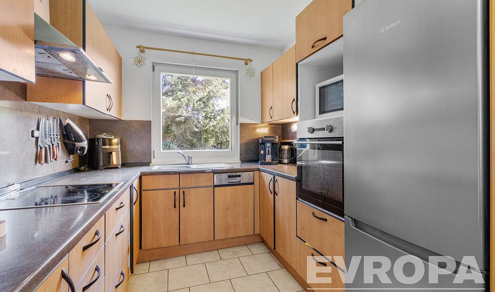 Prodej domu 225 m² s pozemkem 1 197 m², Hybrálec – náhled fotky 9