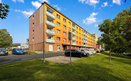 Prodej bytu 3+1 61 m², 17. listopadu, Klášterec nad Ohří - Miřetice u Klášterce nad Ohří, okres Chomutov