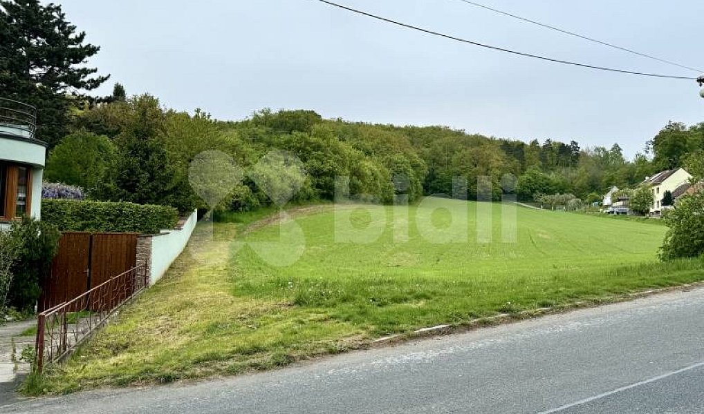Prodej stavebního pozemku 3 665 m², Mokrá-Horákov – náhled fotky 2