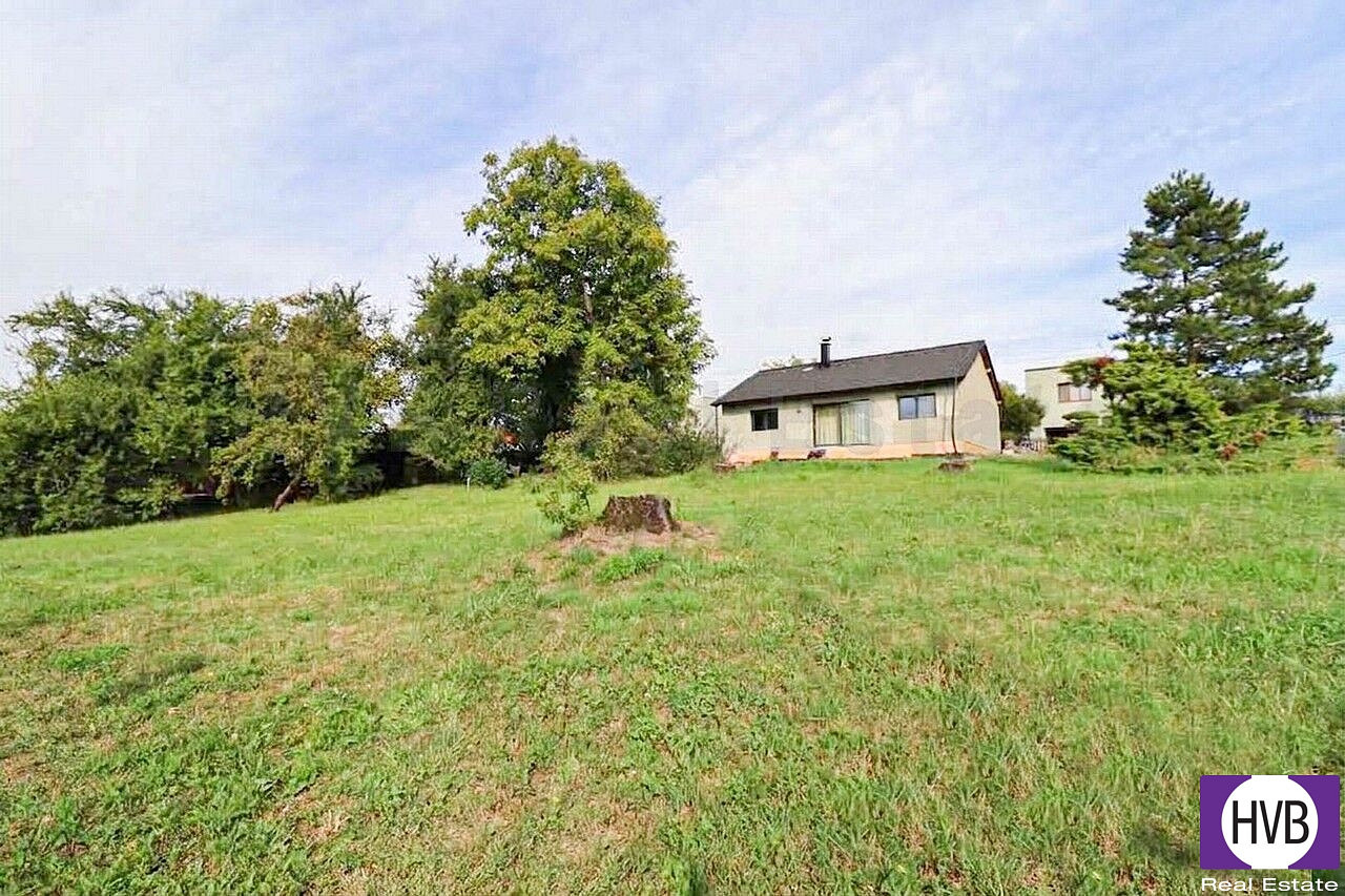 Prodej stavebního pozemku 989 m² – fotografie 5