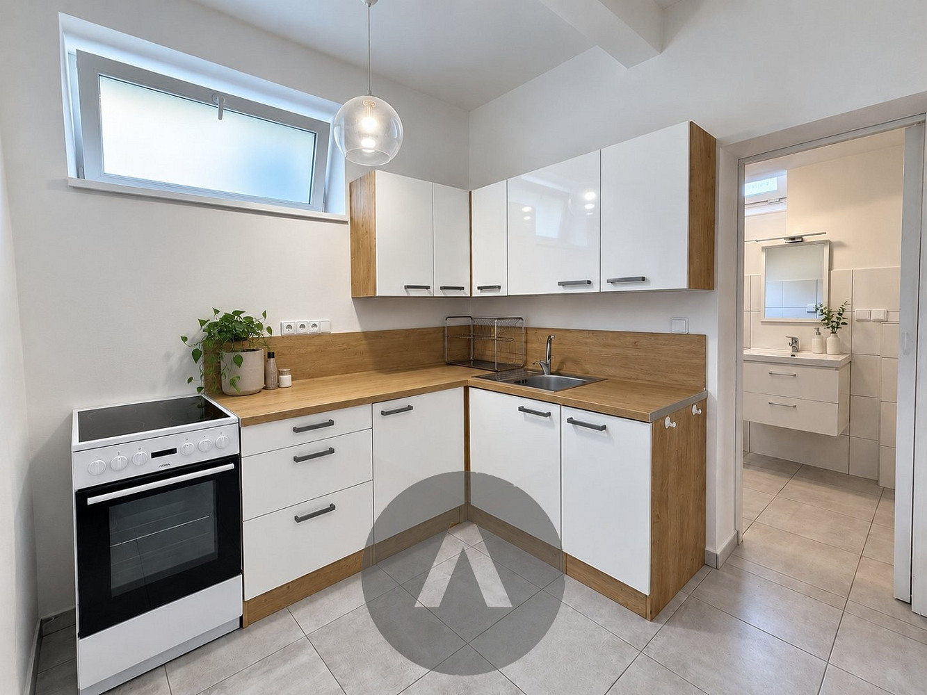 Pronájem bytu 1+kk 35 m² – fotografie 4