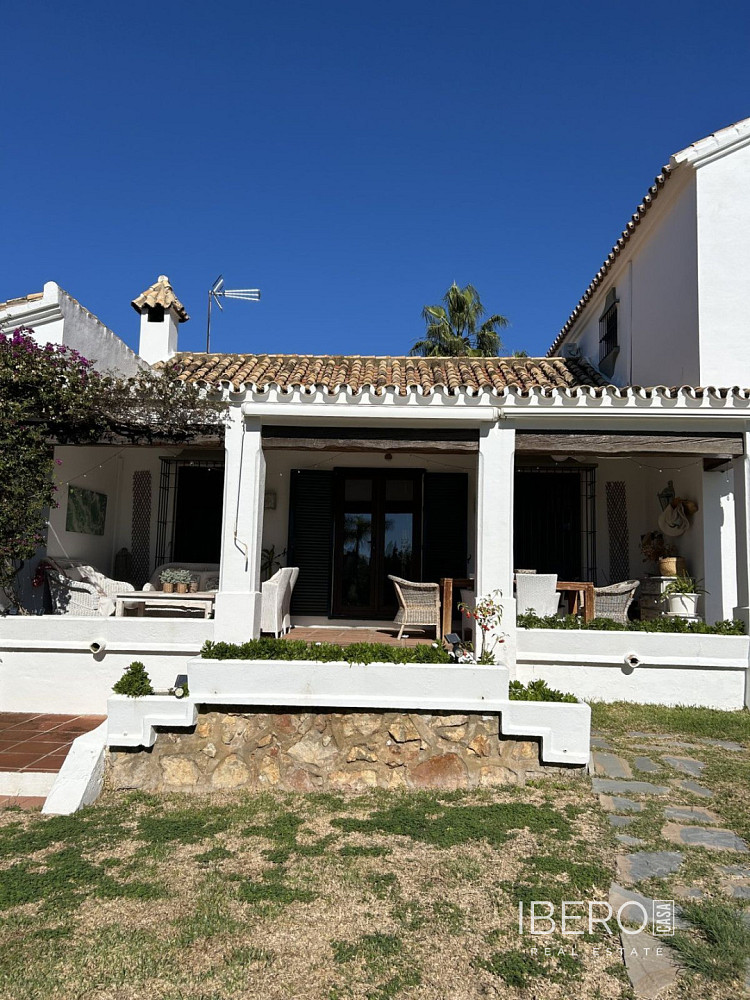 Casa 5+kk – Estepona, El Pilar - Vista 2