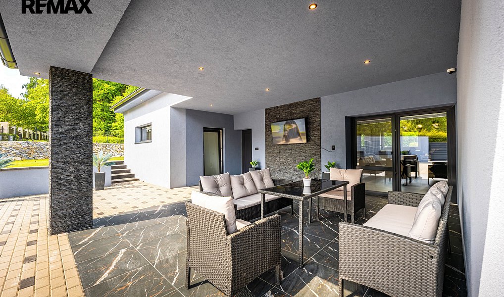 Prodej domu 171 m² s pozemkem 1 730 m², Žďár – náhled fotky 52
