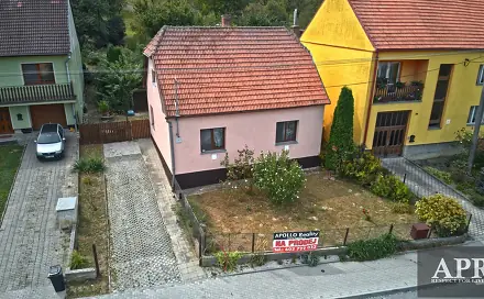 Prodej domu 87 m² s pozemkem 1 180 m², J. A. Komenského, Strání - Květná, okres Uherské Hradiště